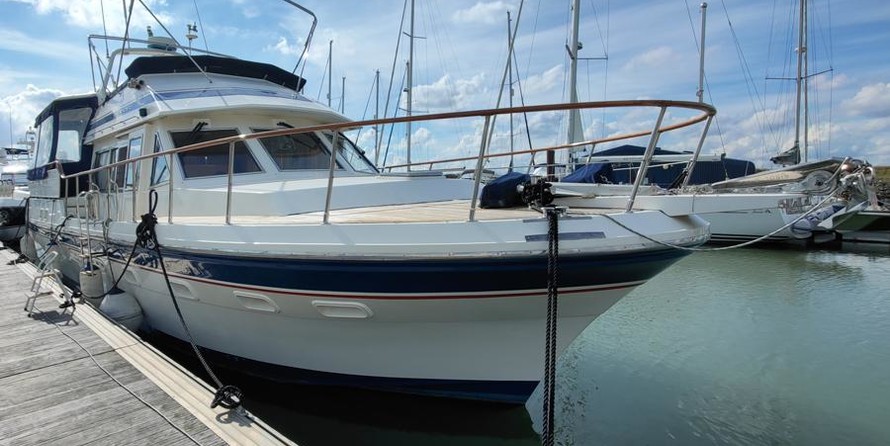 Tarquin trader 535 signature