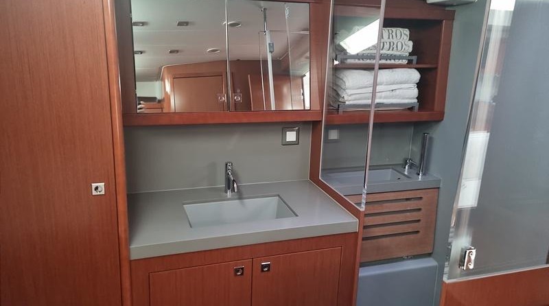 Beneteau Oceanis 55