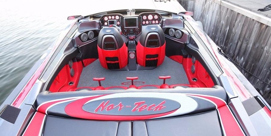 Nor-tech 4000 Roadster