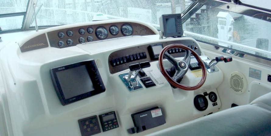 Sea Ray 370 Sundancer