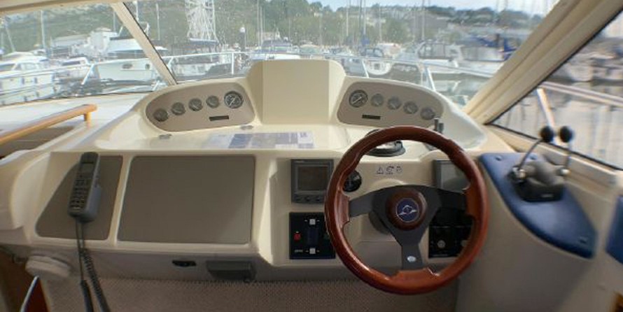 Sealine F37