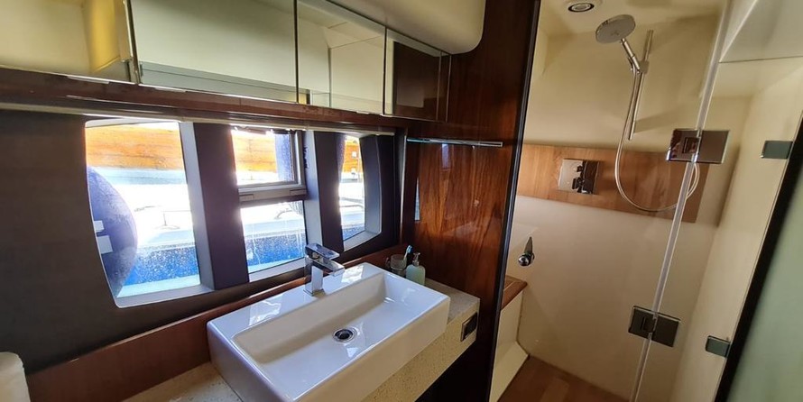 Fairline 55 Squadron