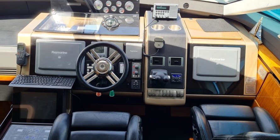 Fairline 55 Squadron