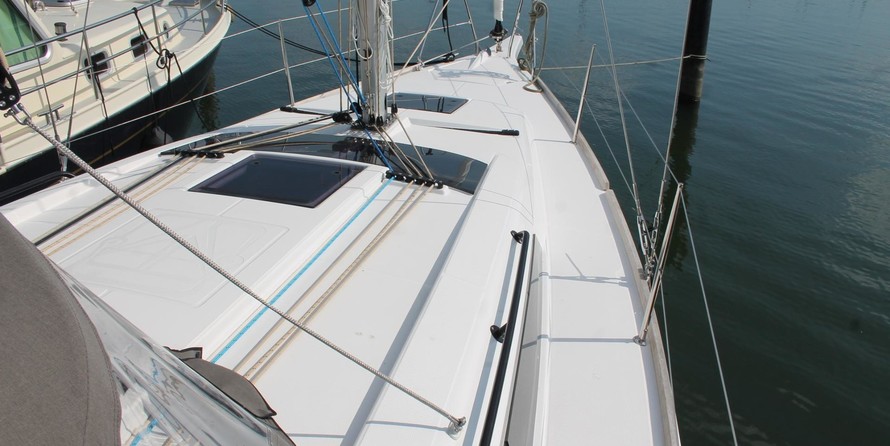 Dufour 32