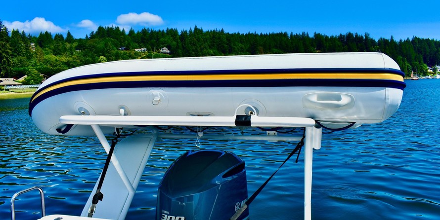 Ranger tugs r27