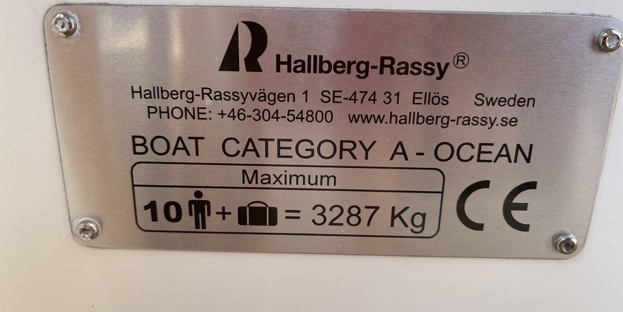 Hallberg-Rassy 44