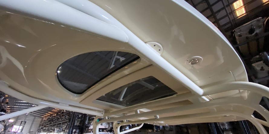 Chris-Craft Launch 38