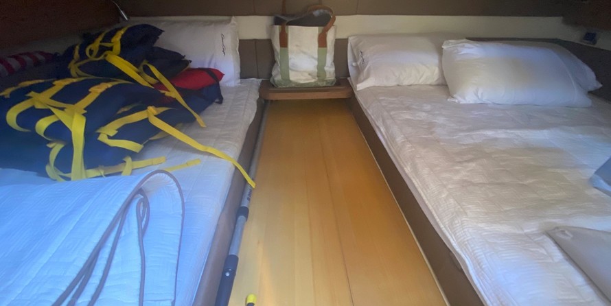 Chris-Craft Launch 38