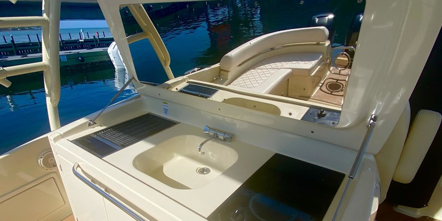 Chris-Craft Launch 38