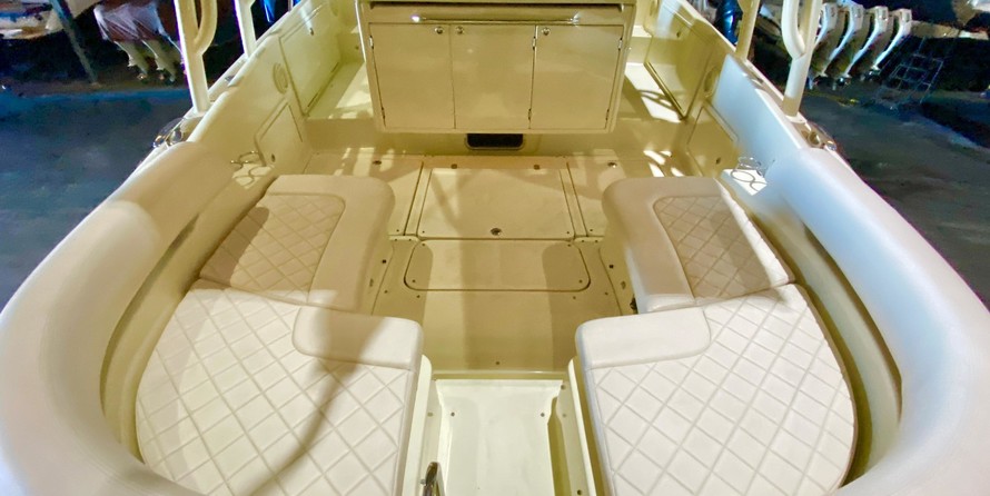 Chris-Craft Launch 38