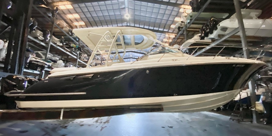 Chris-Craft Launch 38