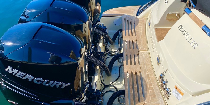 Chris-Craft Launch 38