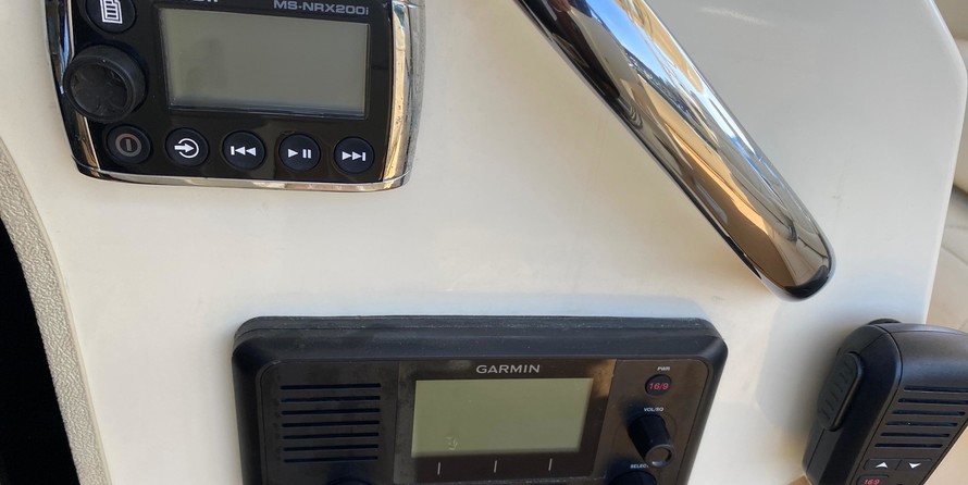 Chris-Craft Launch 38