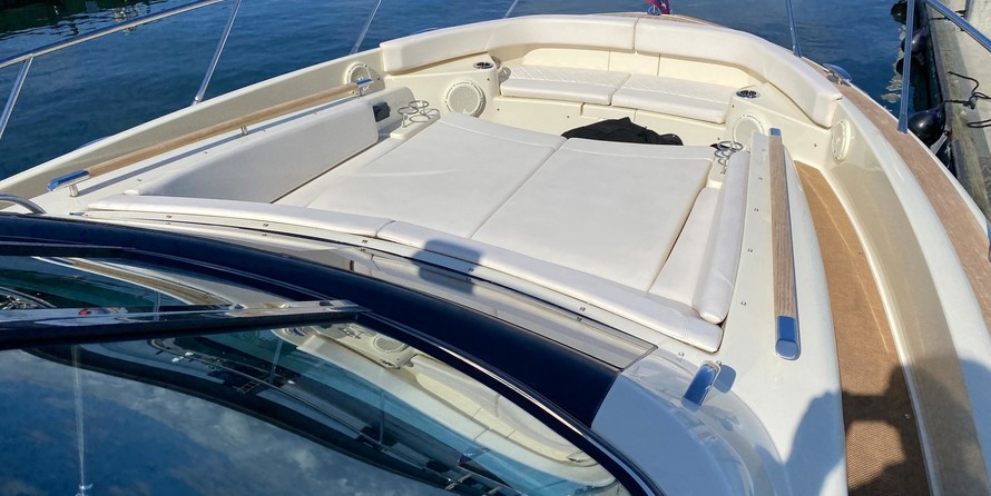 Chris-Craft Launch 38