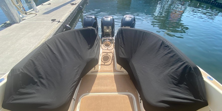 Chris-Craft Launch 38