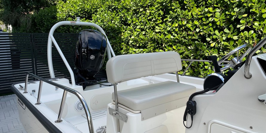 Boston Whaler 170 Montauk