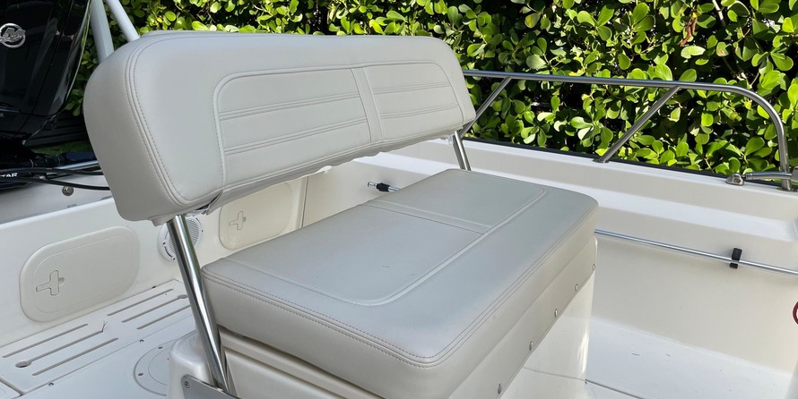 Boston Whaler 170 Montauk
