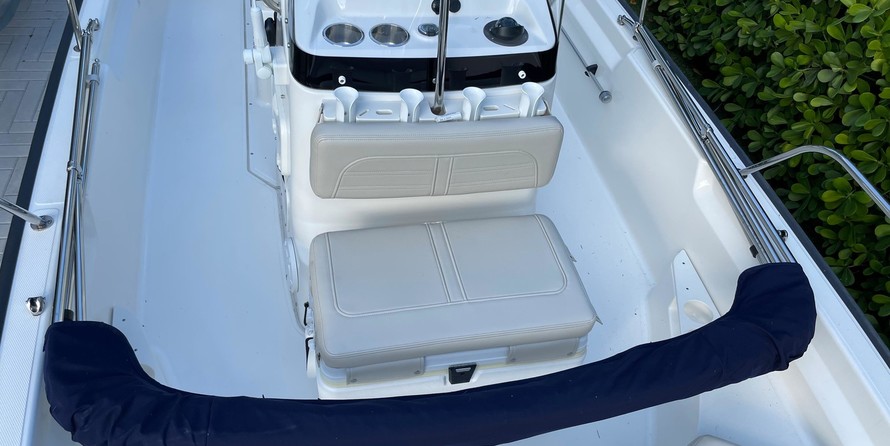 Boston Whaler 170 Montauk