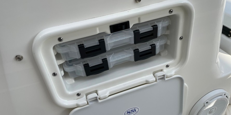 Boston Whaler 170 Montauk