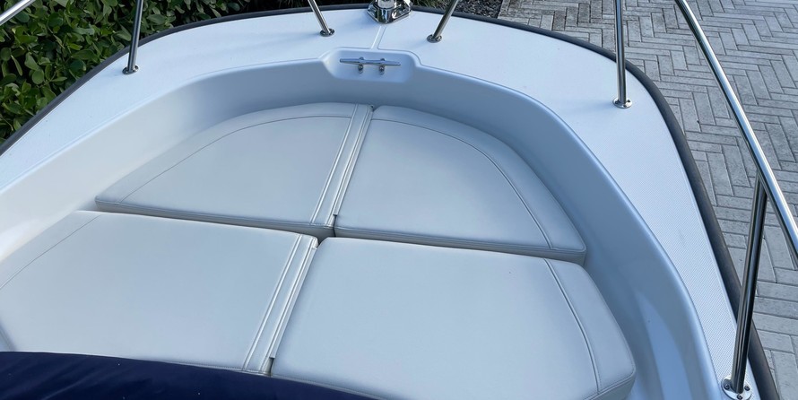 Boston Whaler 170 Montauk