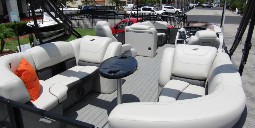 Starcraft Marine SLS 5