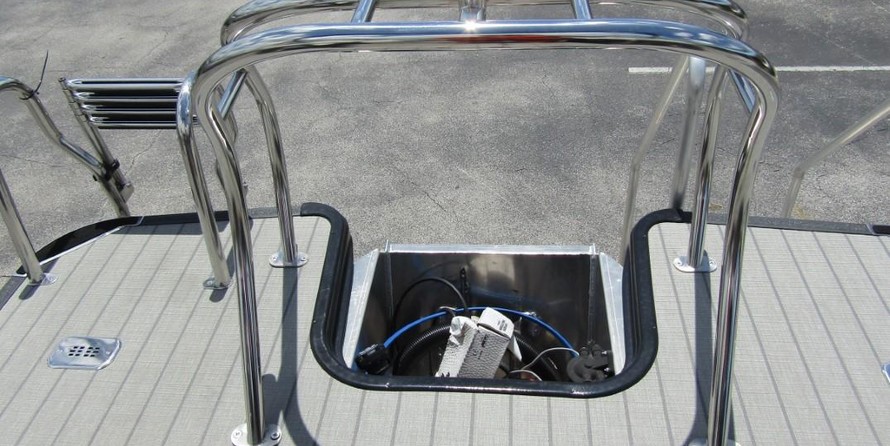 Starcraft Marine SLS 5