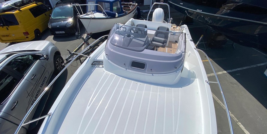 Jeanneau Cap Camarat 6.5 WA