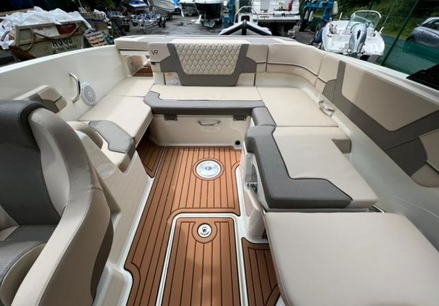 Bayliner VR6 BOWRIDER