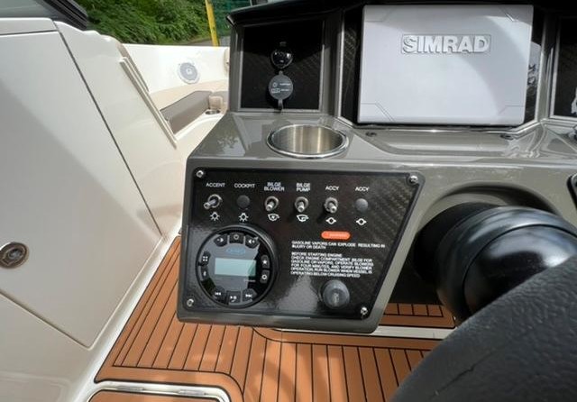 Bayliner VR6 BOWRIDER
