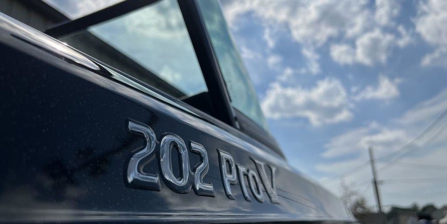 Lund Boats 202 Pro-V GL