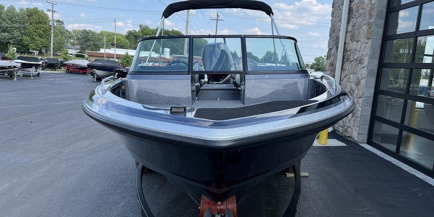 Lund Boats 202 Pro-V GL