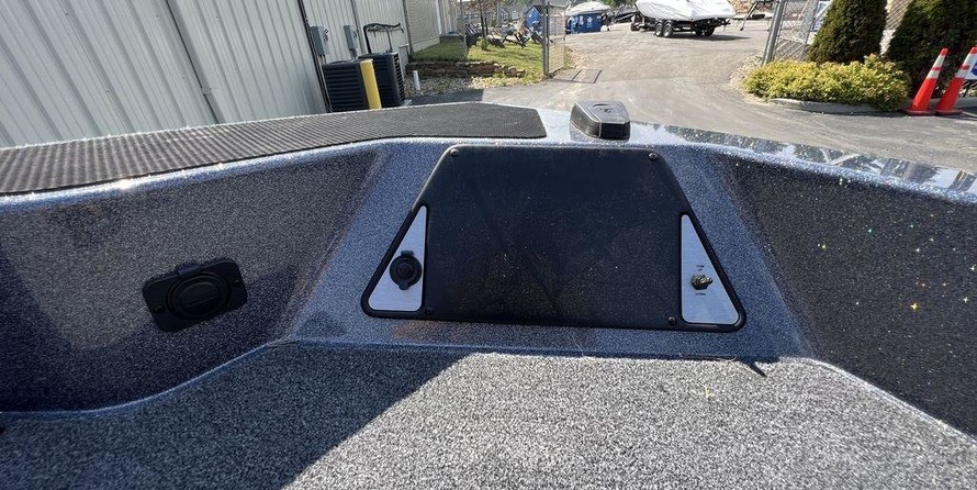 Lund Boats 202 Pro-V GL