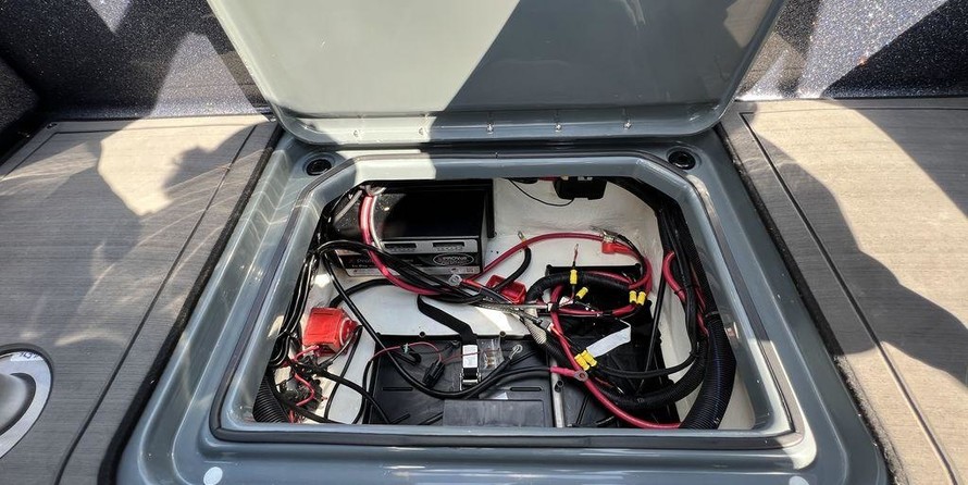 Lund Boats 202 Pro-V GL