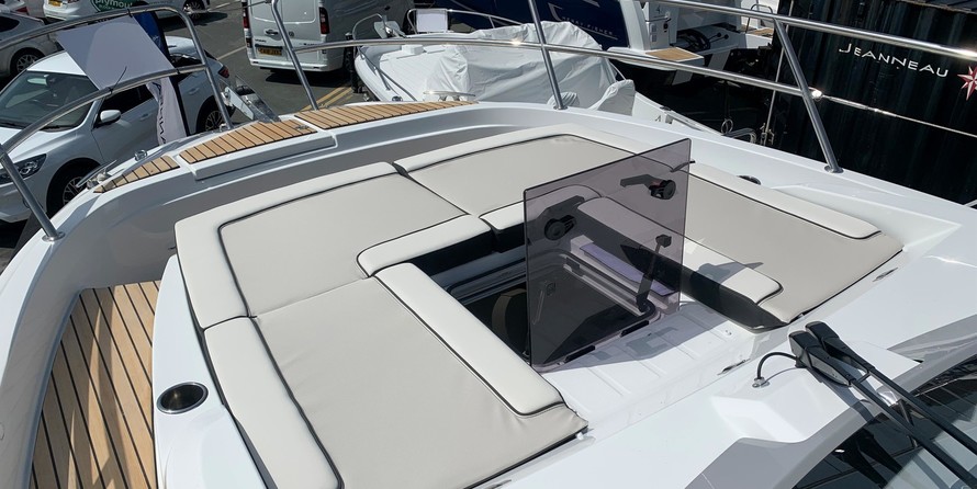 Jeanneau Cap Camarat 10.5