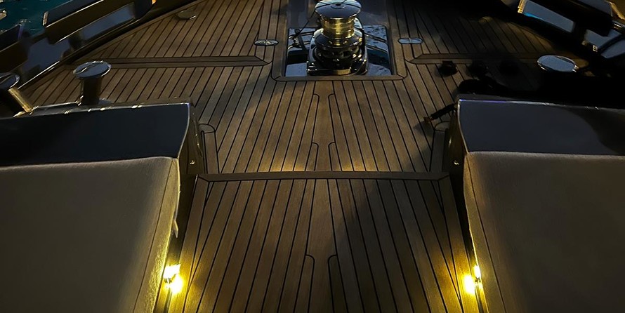 Azimut S8