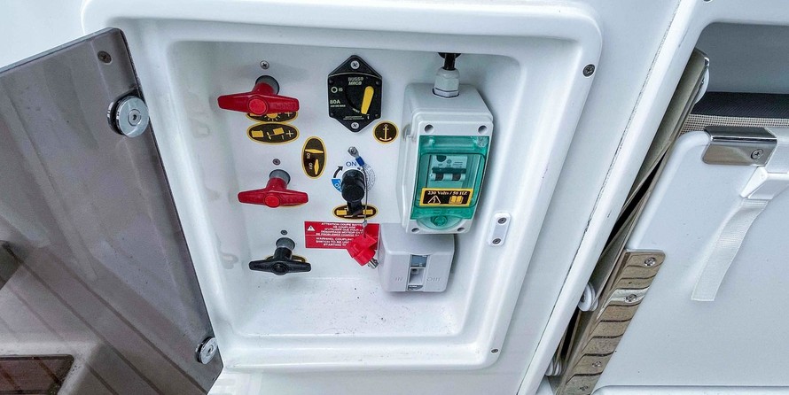 Jeanneau Cap Camarat 9.0 WA