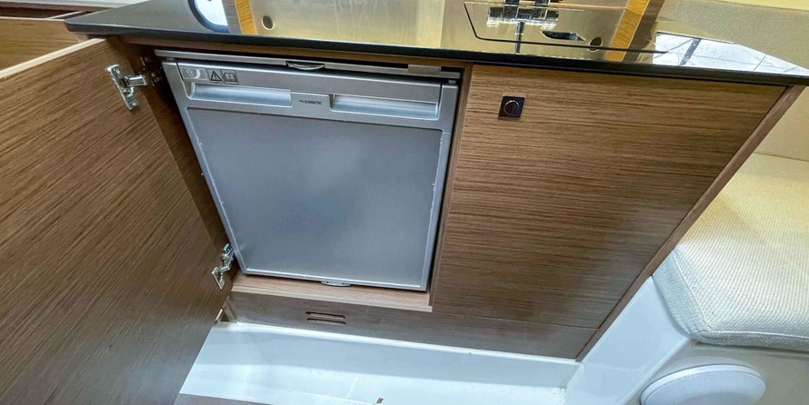 Jeanneau Cap Camarat 9.0 WA