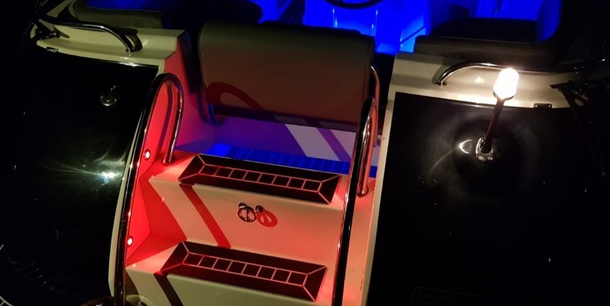 Seafarer 535 pilot boat - inboard diesel