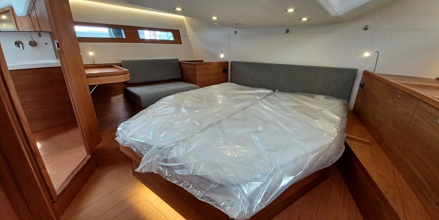 Wauquiez Pilot Saloon 48