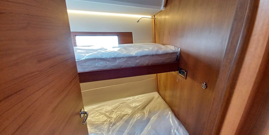 Wauquiez Pilot Saloon 48