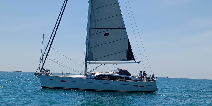 Wauquiez Pilot Saloon 48