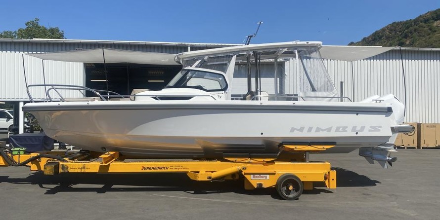 Nimbus Tender 9