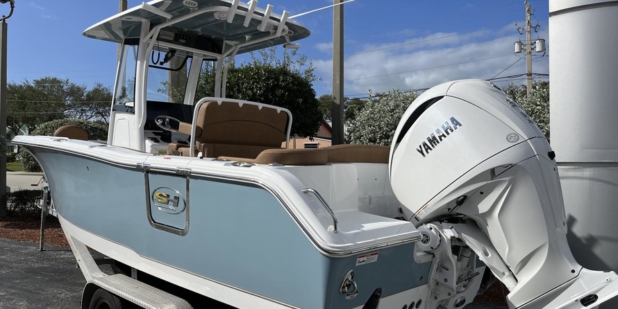 Sea Ray hunt ultra 211