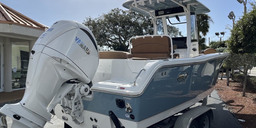 Sea Ray hunt ultra 211