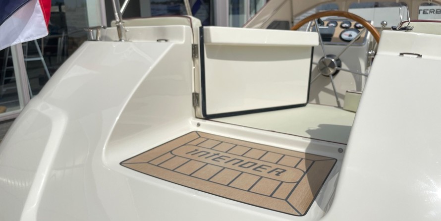 Interboat intender 650