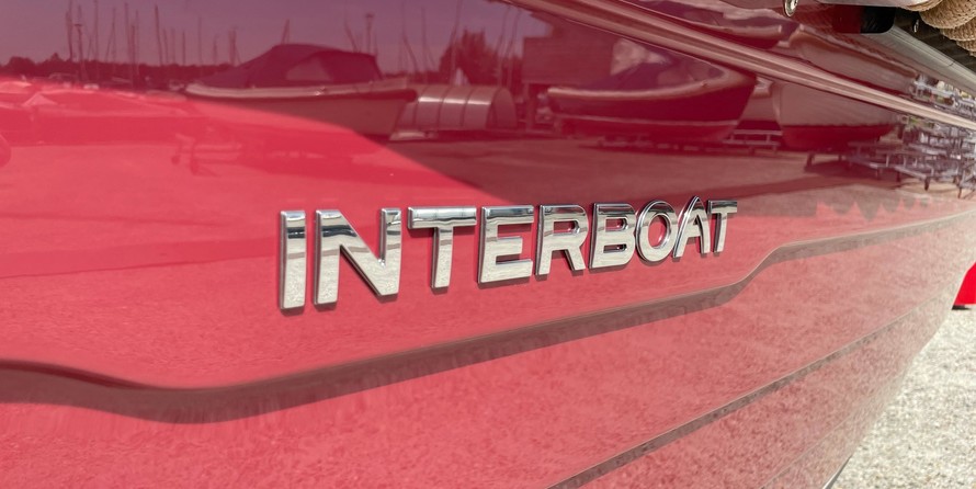 Interboat intender 650