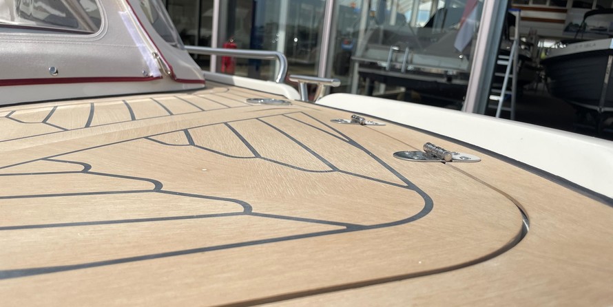 Interboat intender 650