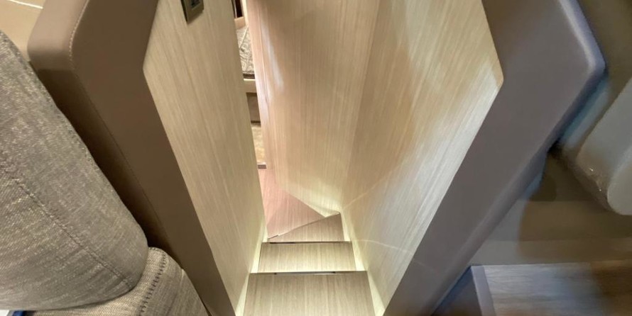 Cranchi T 36 Crossover