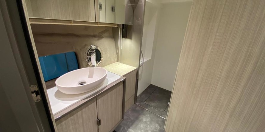 Cranchi T 36 Crossover