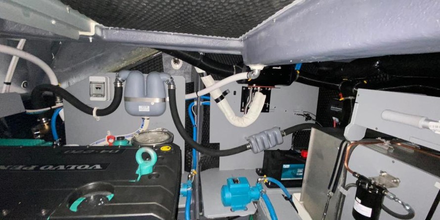 Cranchi T 36 Crossover